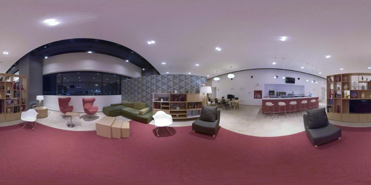 Fiesta Inn Parque פואבלה מראה חיצוני תמונה